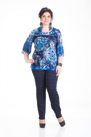 Оренбургская область - Гай -  2019 - Джемпер-туника Rinascimento бело-черного цвета