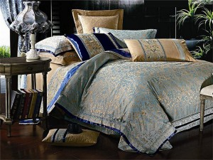 Российское постельное белье жаккард с вышивкой