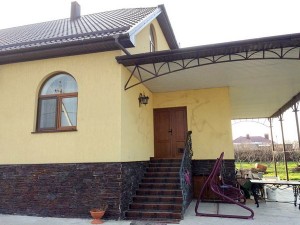 Продаётся дом (материал постройки кирпич)