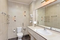   - Гостиничный комплекс «Дельмонт»