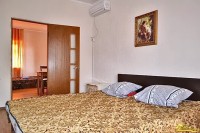   - Гостиничный комплекс «Караван»