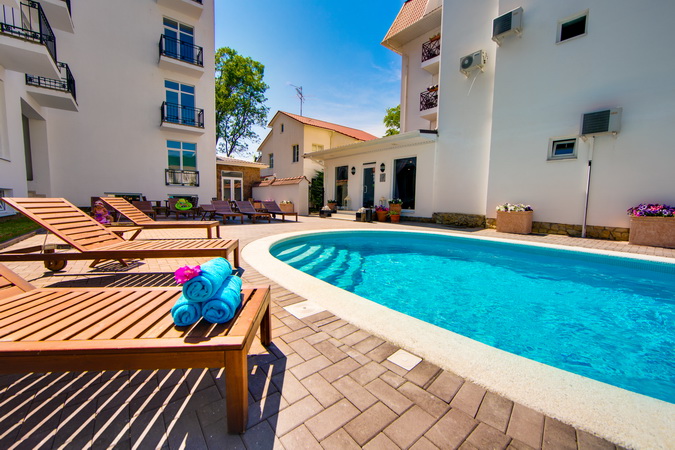 Отель «Голубая Лагуна»