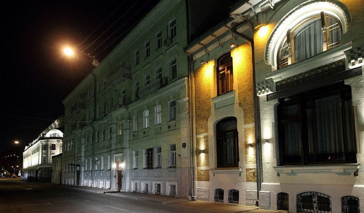 Отель «Елисеефф Арбат отель»