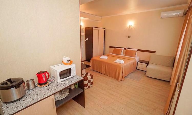 жилье на берегу моря