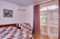 Геленджик гостевые дома рядом с морем - недорого - Гостевой дом «Кипарис»