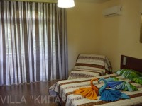 Геленджик мини - отели с собственным пляжем - Гостевой дом «Кипарис»