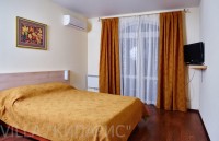 Геленджик недорогие гостевые дома с бассейном - Гостевой дом «Кипарис»