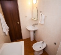 Анапа отдых с детьми - гостевые дома с детской площадкой - Отель «Робинзон»