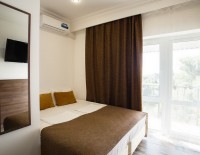 Анапа цены на отдых в недорогих гостевых домах у моря - Отель «Dublin & Dolphin»