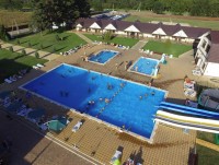 Мостовской фото номера в эконом отеле - База семейного отдыха «Жемчужина Предгорья»