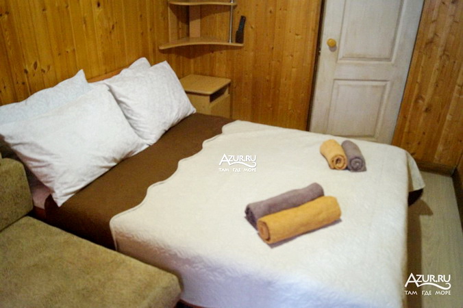 отели около