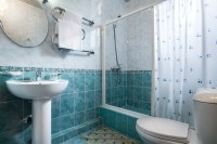 Анапа недорогие гостевые дома с бассейном - Отель «Атлантида»