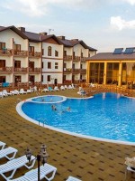 Анапа  - Клуб - отель «Золотой берег»