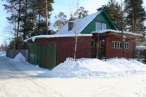 Когалым. Пос. Фестивальный. Домик на ул. Вильнюсск