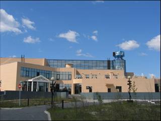 Ледовый дворец "Айсберг"