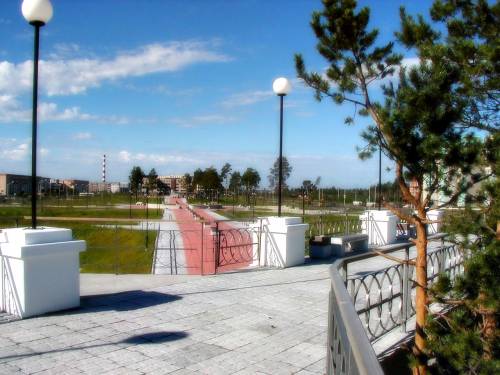 Центральная аллея