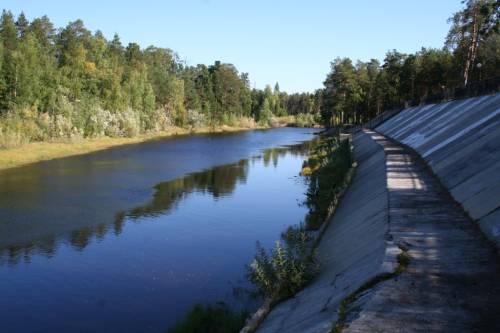 Бетонный берег