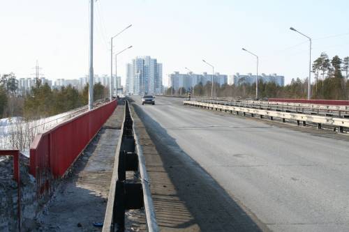 На мосту через реку Ингу-Ягун