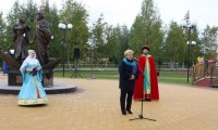  2023 открытие памятника Петру и Февронии - Администрация